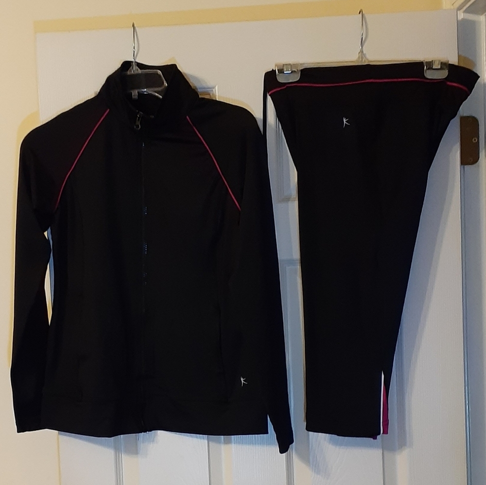 DANKIN Cropped Leggings and Jacket